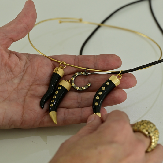 Citrine Studded Horn